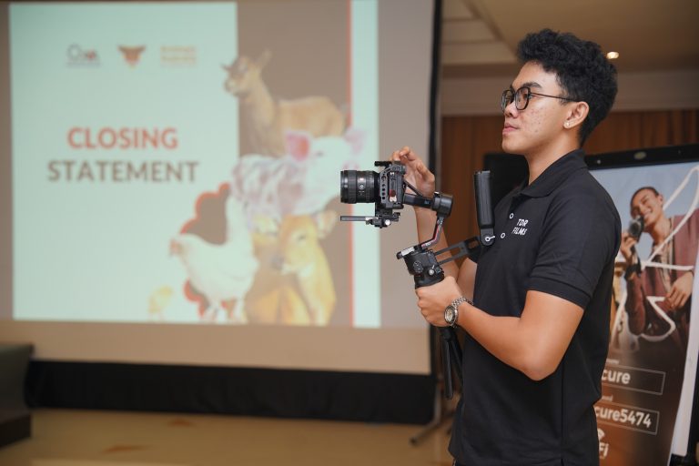 Yudi Suarbawa filming on location at Mercure Sanur — TDR FILMS (2025)