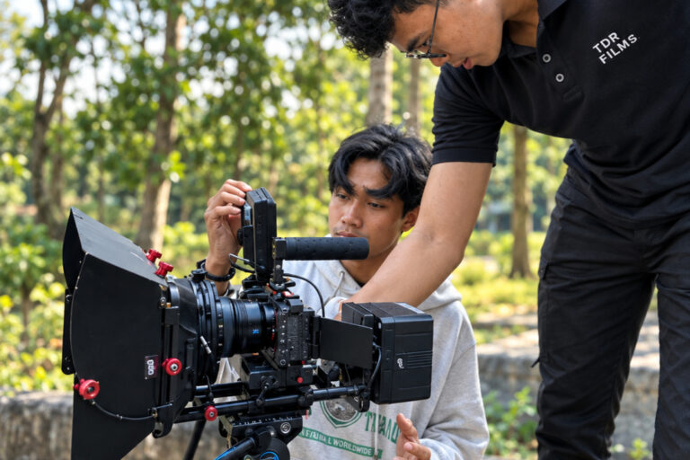 production house vs freelancer Jakarta