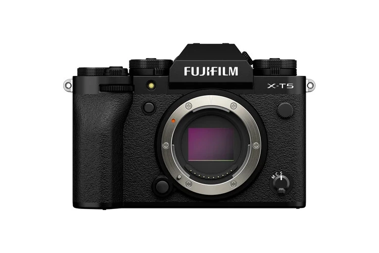Fujifilm X-T5 - kamera untuk syuting TVC dengan color science Fujifilm
