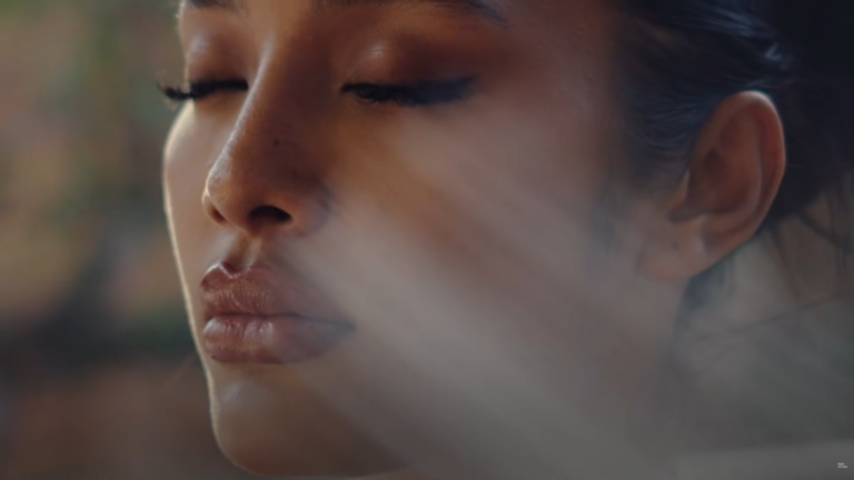 Close-up from the Meraki Villa lifestyle film by TDR FILMS